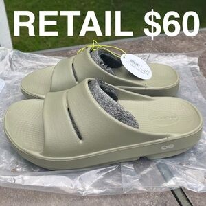 OOFOS OOah Slide Sandals Mens Size 10 Womens Size 12 Green Recovery Slide